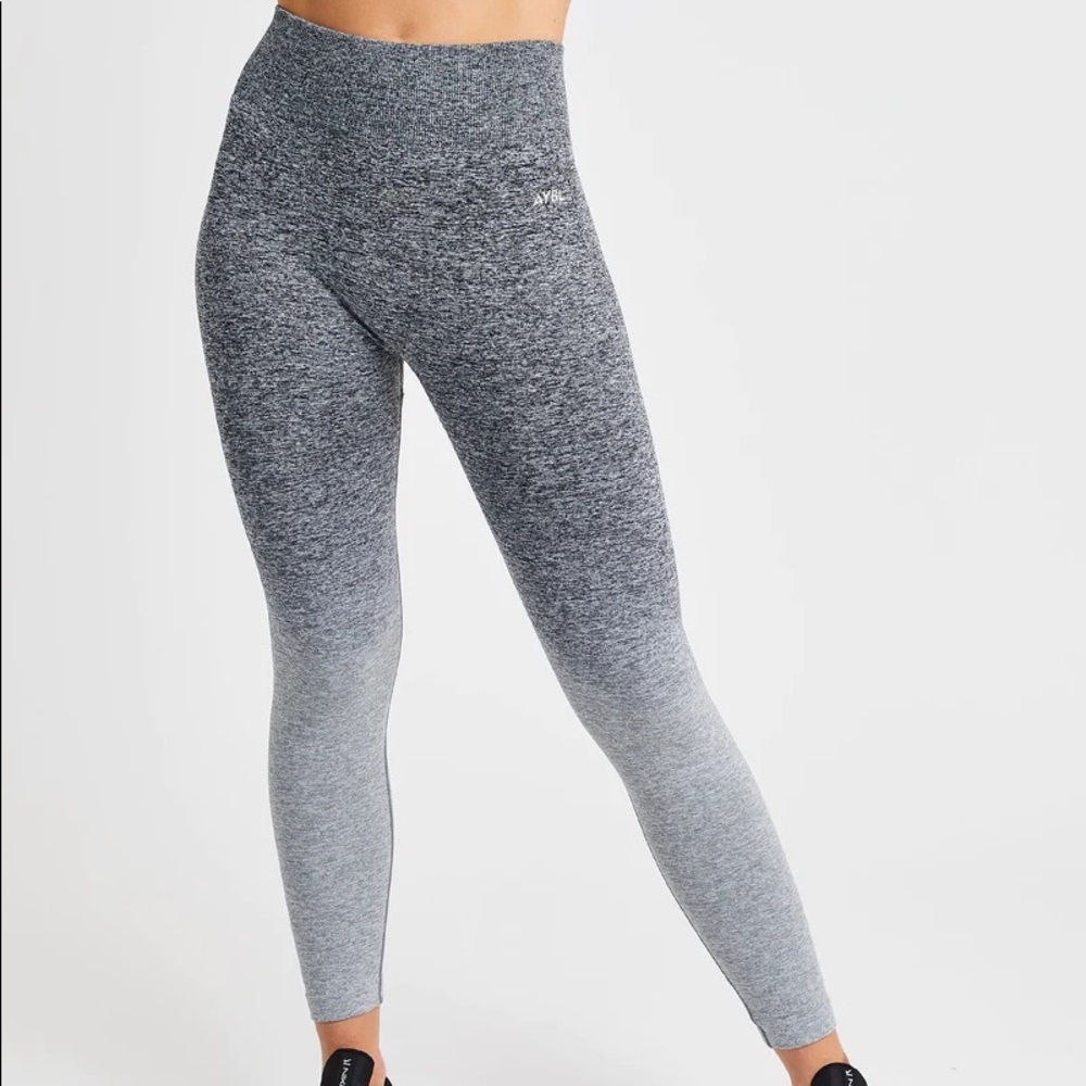PULSE OMBRÉ SEAMLESS LEGGINGS